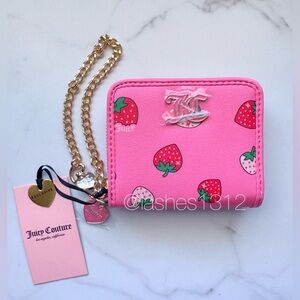 JUICY COUTURE Wallet Sweet Juicy Coin Purse Zip Around - Pink Strawberry Print